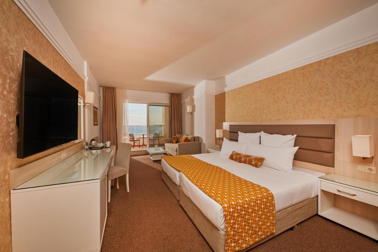 Dreams Sunny Beach Resort And Spa Exterior foto