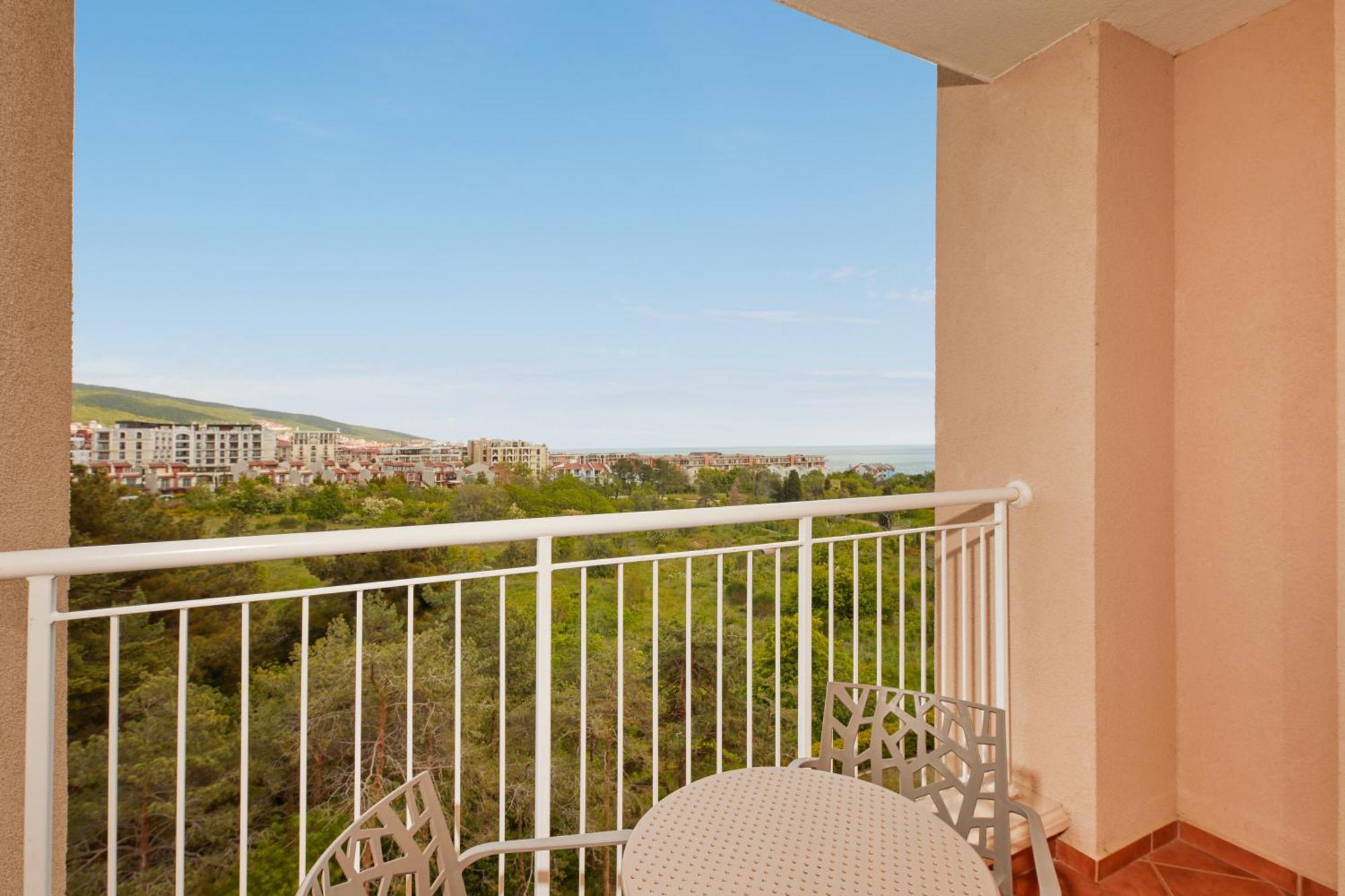Dreams Sunny Beach Resort And Spa Cameră foto A balcony