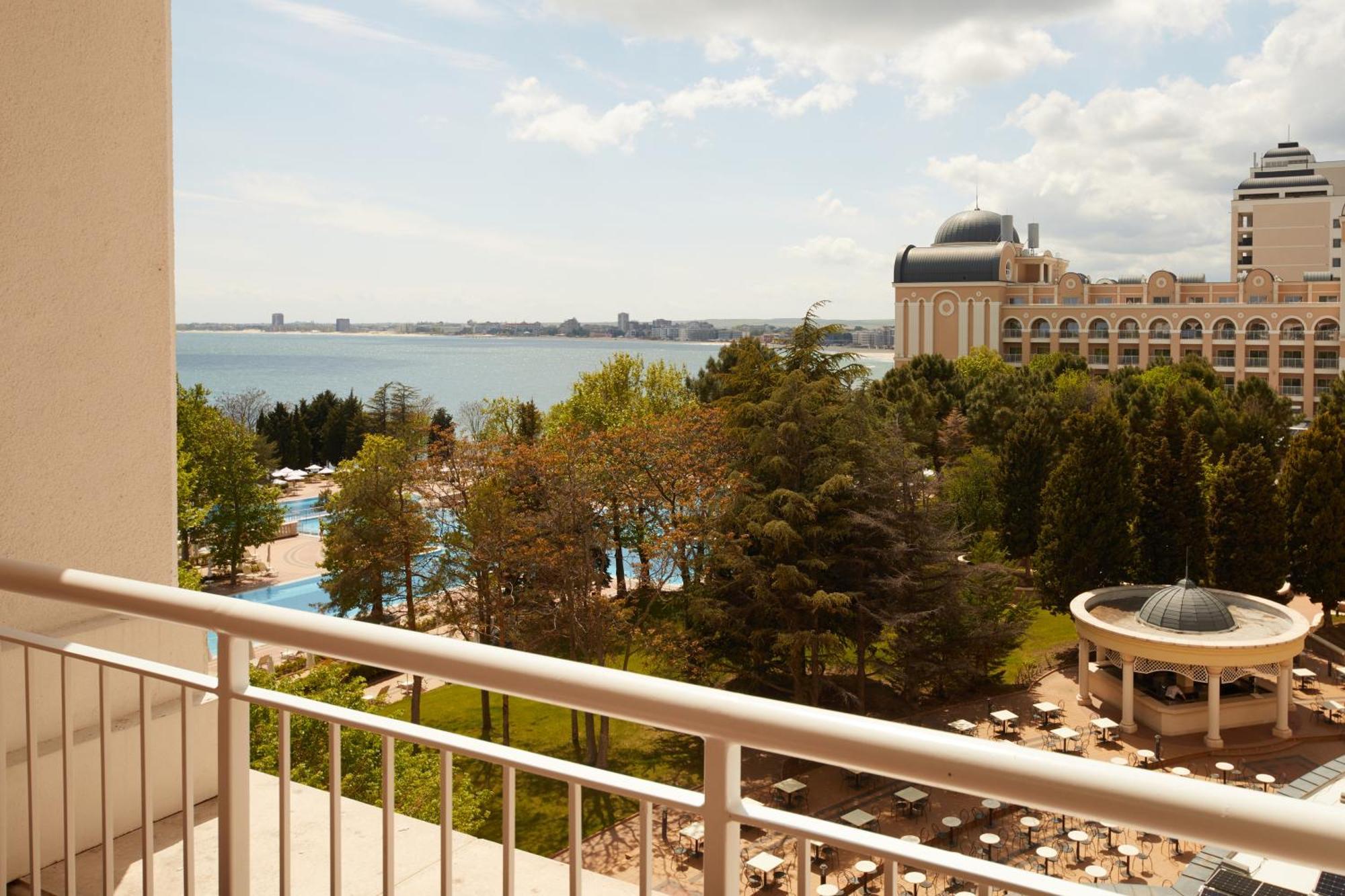 Dreams Sunny Beach Resort And Spa Cameră foto View of the Black Sea from the hotel